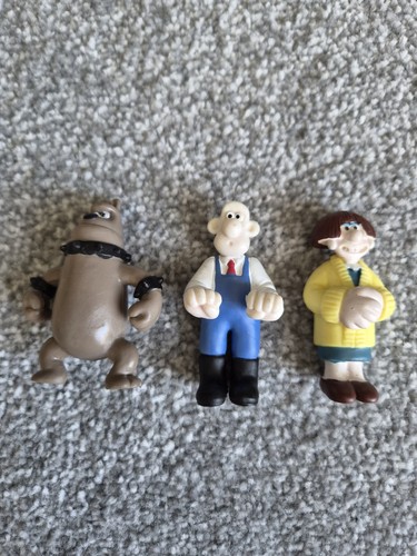 Wallace and gromit figures