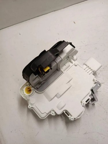 Audi avant 4f5 - c6, front