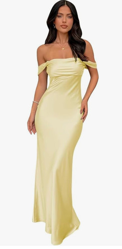 Off shoulder yellow satin - off,