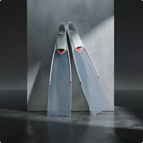 Unrestricted diving fins - unrestricted,