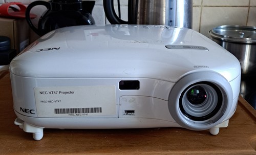 Nec vt47 xga lcd projector - lcd,