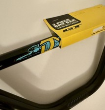 GT DYNO PRETZEL BAR BLACK OR