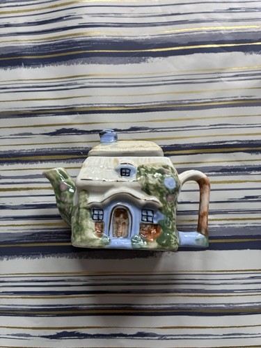 Vintage miniature ceramic - vintage,