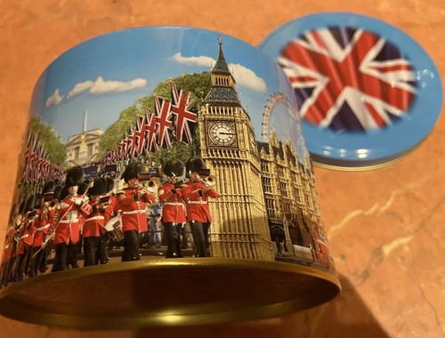London landmarks biscuit tin - biscuit,