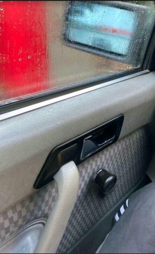 Door cardboard mercedes benz - mercedes,