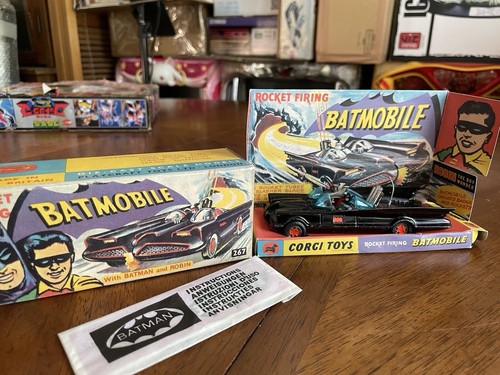 Corgi toys 267 batmobile - toys,