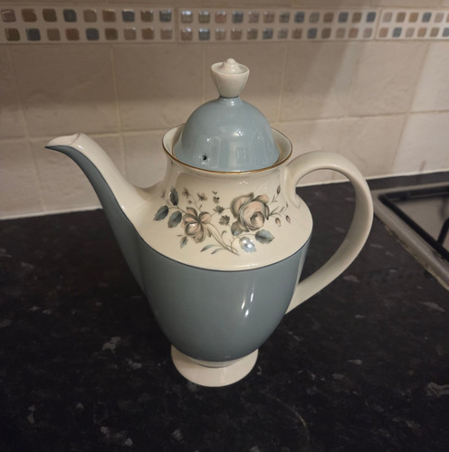 Royal doulton rose elegans - royal,