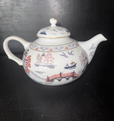 Chinese hsing teapot - ',
