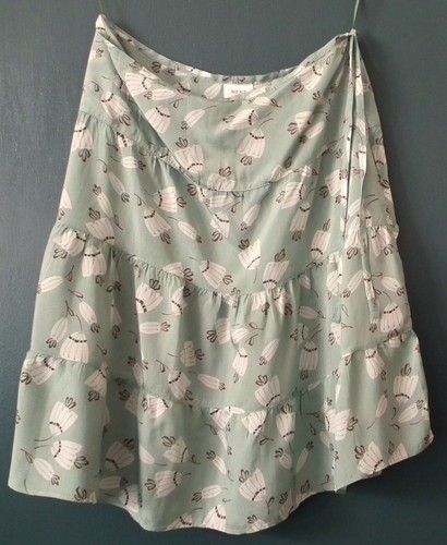 Women skirt next size 14 - uk,