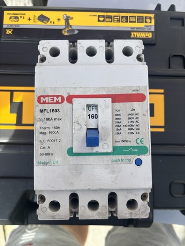 Mem mfl1603 160a 25ka - 25ka, triple