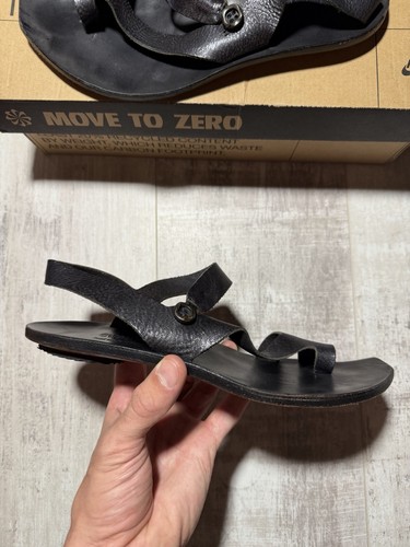 Cydwoq leather strappy - cydwoq,