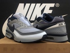 Vtg 2011 nike air - nike, bw