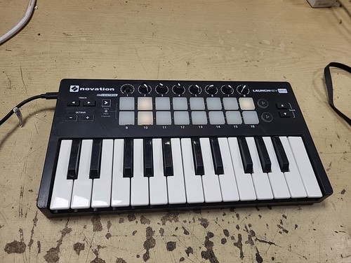 Novation launchkey mini mk2 - launchkey,