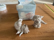 2 Nao Cherubs In Excellent