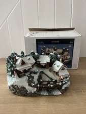 Premier Lit Village Decoration