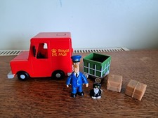 Postman Pat Friction Vehicle with Sounds + figures Pat/Jess Parcels Trolley 2008