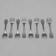 PLAIN FIDDLE Design CLUNY