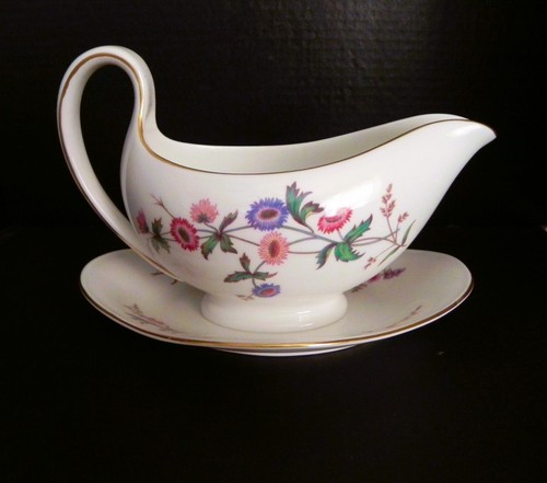 Gravy boat with attached - gravy,
