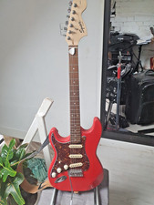 Squier stratocaster with super