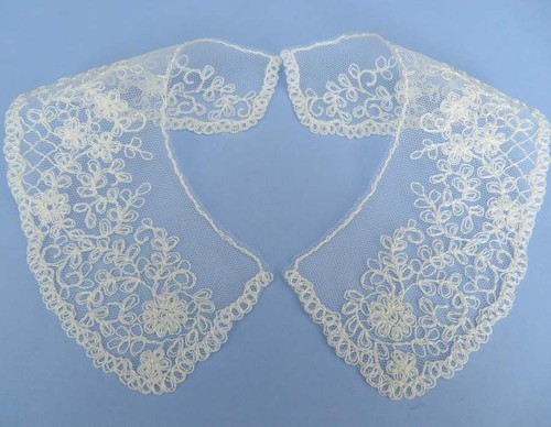 Small cornelli embroidered