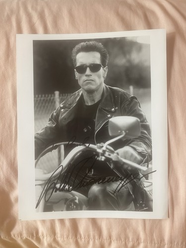 Arnold schwarzenegger hand - arnold,