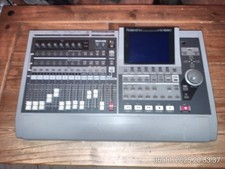 Roland VS-1680 Digital Recording Studio Workstation 24-bit 16 Track