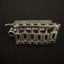 Line 6 Variax 600 Tremolo