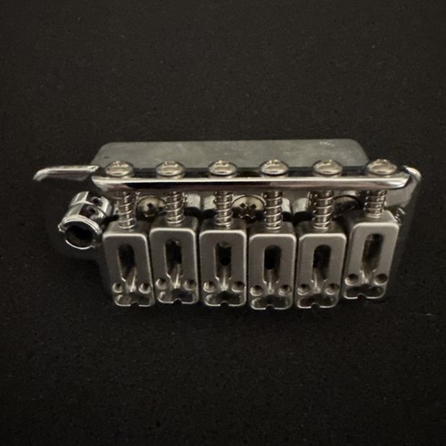 Line variax 600 tremolo - variax,