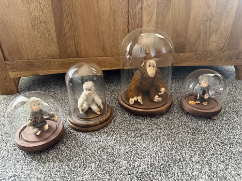 Vintage miniature monkeys - , in
