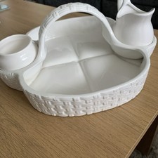 Strawberry Basket with Cream