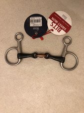 Hanging Cheek Sweet Iron