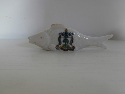 Rare vintage regis - rare, crested