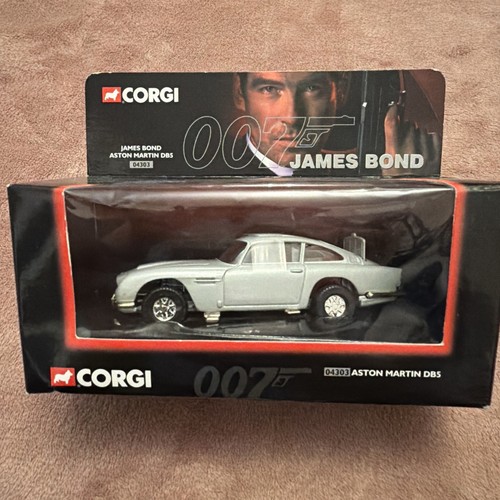 Corgi 04303 james - james, bond