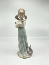 Ladro Figurine Don’t Forget Me