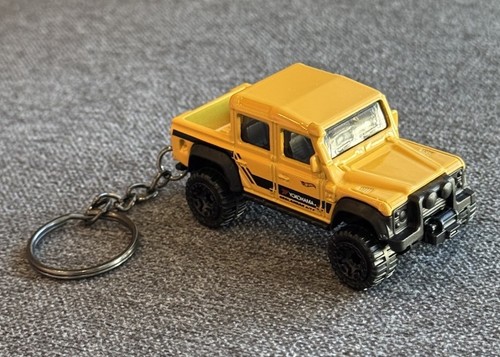 Land rover keychain - land,