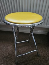 ROUND SOFT PADDED COLOURED SEAT FOLDING FOLDABLE STOOL CHAIR SILVER METAL FRAME 