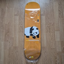 Enjoi Peekaboo Panda R7