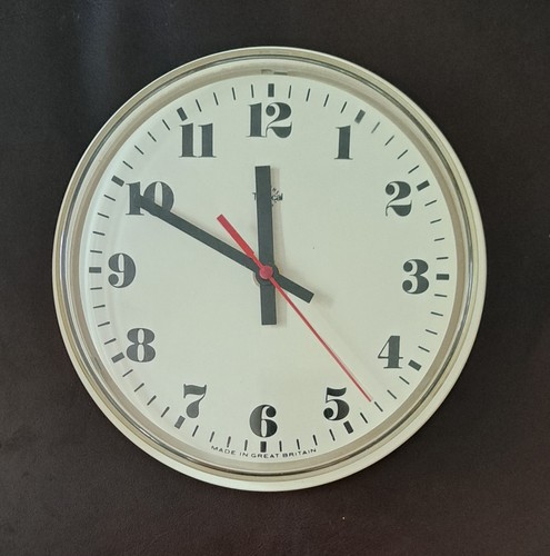 Vintage smiths timecal - smiths, 8”