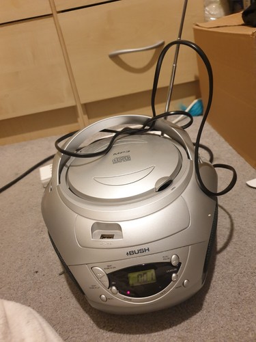 Bush portable player and - portable, cd