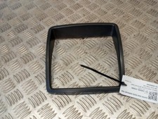 RENAULT TRAFIC SL27 DCI E5 2006-2013 CENTER DASH RADIO SURROUND TRIM 8200933948