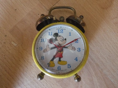 Disney alarm clock - , wind