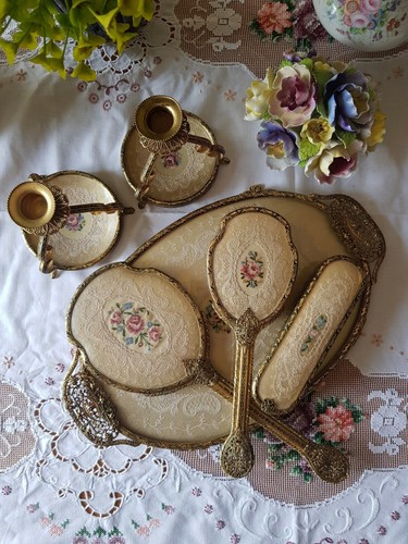 Vintage petitpoint oval - petitpoint,