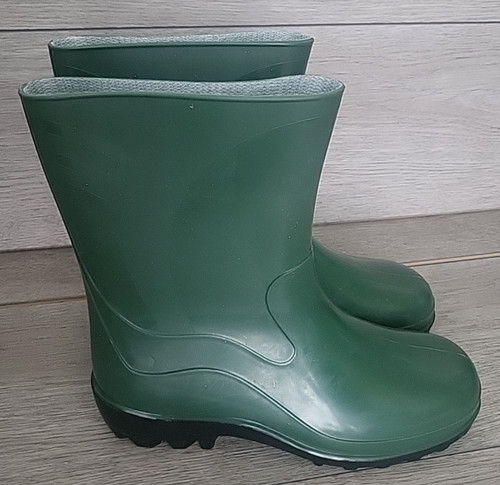 Estro womens short - estro, wellies