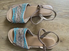 Girls Next Sandals Size 2 Gold