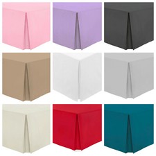 Plain dyed pleated base - plain, poly