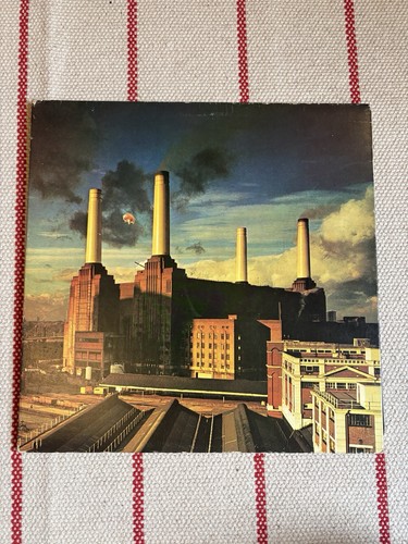 Pink floyd animals 1977 - pink,