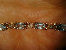 NEW 9ct GOLD 12ct BLUE TOPAZ