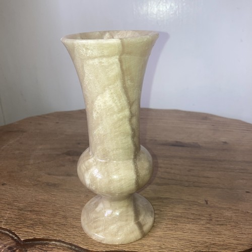 Vintage onyx marble - 7.25, inch
