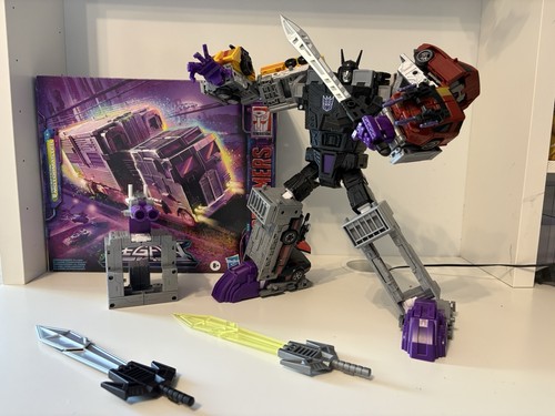 Transformers legacy evolution - legacy,