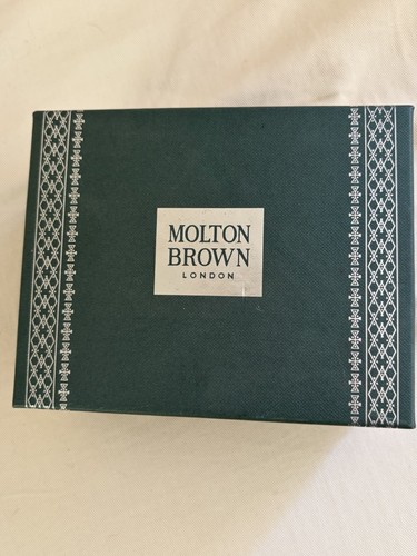 Molton brown fabled juniper - molton,